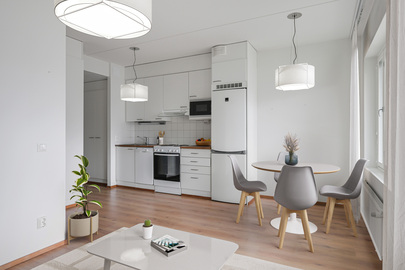 Kotikonnuntie 8 B, Kontula, Helsinki