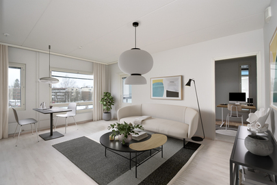 Juustenintie 4 B, Kaarela, Helsinki