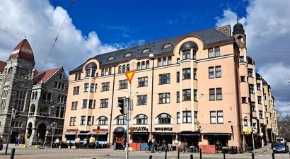 Mikonkatu 18, Kluuvi, Helsinki