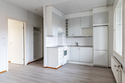 Lautamiehenkatu 6 B, Asemantausta, Lahti