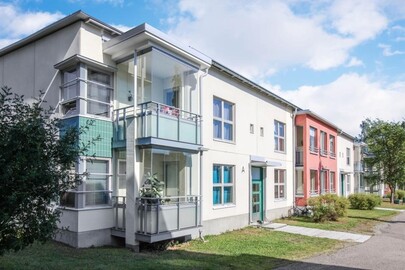 Hautalahdenkatu 1 D, Pirtti, Kuopio