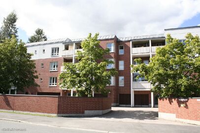 Tuohipolku 8, Malminkartano, Helsinki