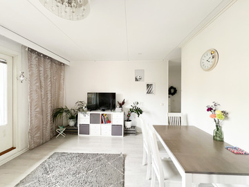 Kajavankatu 4 B, Kurkela, Kerava