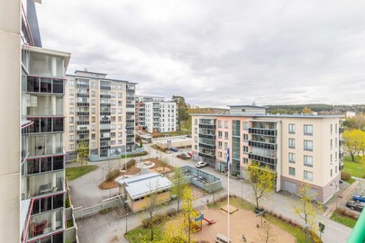 Keskisenkatu 10 A, Kaukajärvi, Tampere