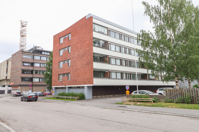 Koulukatu 33-35, Keskusta, Oulu