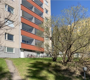 Adolf Lindforsin tie 9, Pohjois-Haaga, Helsinki