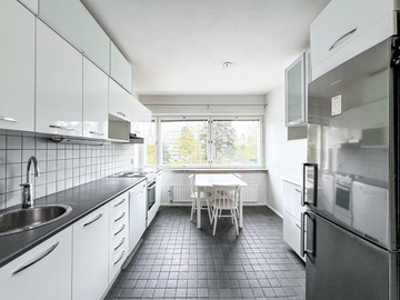 Kastelholmantie 4 D, Puotinharju, Helsinki