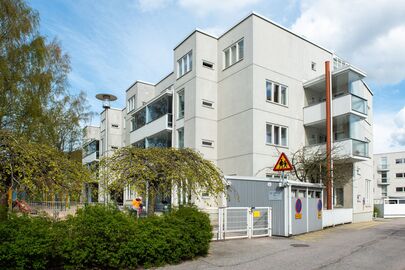 Kaupparaitti 13 A, Malmi, Helsinki