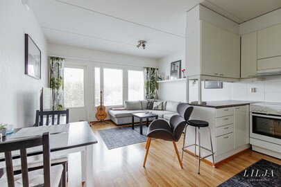 Metsäkukanviita 4 A, Hallilanvuori, Seinäjoki
