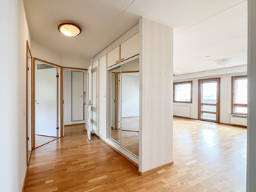 Ruukuntekijäntie 4 B, Myyrmäki, Vantaa