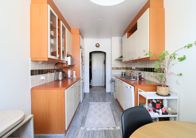Haukantie 8, Riihikallio, Tuusula