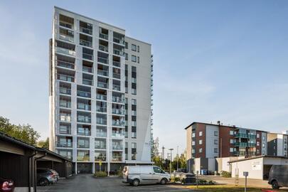 Hopeakanavankatu 9 A, Keskusta, Lempäälä