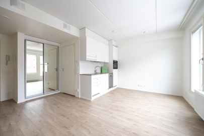 Unikkotie 5, Tikkurila, Vantaa