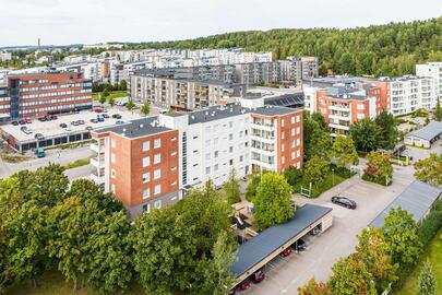 Taapelikatu 1, Kartano, Lahti