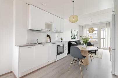 Lotankatu 8 A, Painiitty, Espoo
