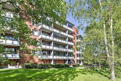 Strömbergintie 8, Pitäjänmäki, Helsinki