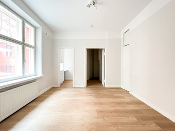 Kaikukuja 1 E, Kallio, Helsinki