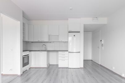 Uudenpellonkatu 8, Asemantausta, Lahti