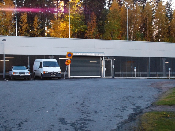 Autohallipaikka Tampere Rahola