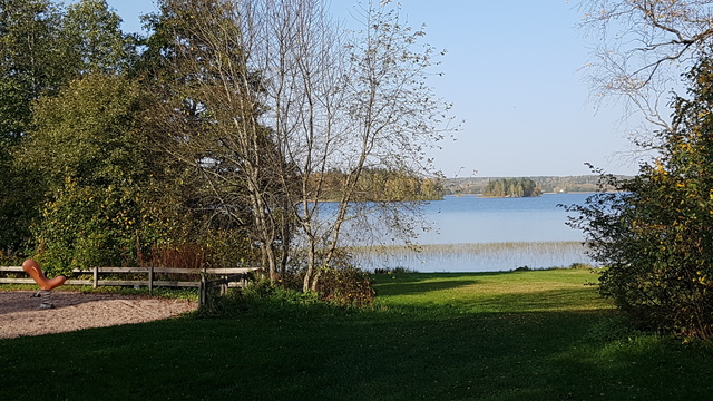 Vuokra-asunto Hämeenlinna Katumajärvi Kaksio Talon päädystä Katuma järvelle.