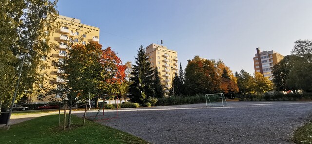 Vuokra-asunto Tampere Kaleva Yksiö Upeat puistonäkymät kuudennen kerroksen parvekkeelta. Ei liikenteen melua ja häiriöitä.