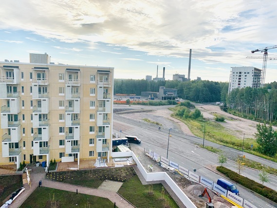 Rental Espoo Finnoo 1 room Keittiössä on uudet Siemensin kodinkoneet, myös astianpesukone.