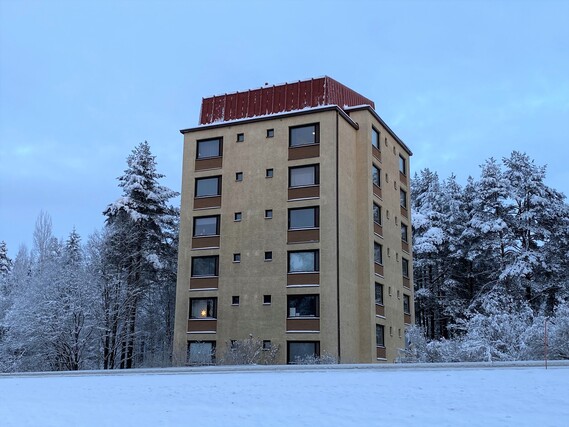 Vuokrataan kerrostalo Yksiö - Rovaniemi Ounasmetsä Siskonpolku 1