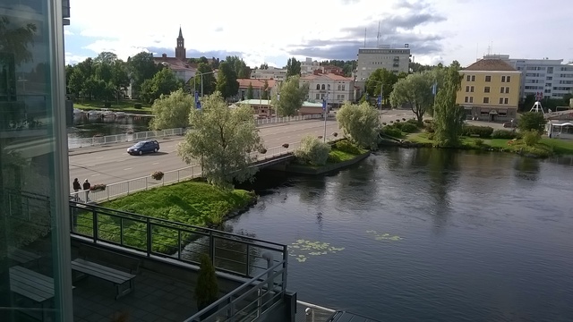 Vuokra-asunto Savonlinna Keskusta Kaksio Talon järveltä päin