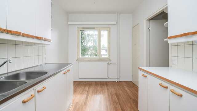 Rental Helsinki Puotila 3 rooms