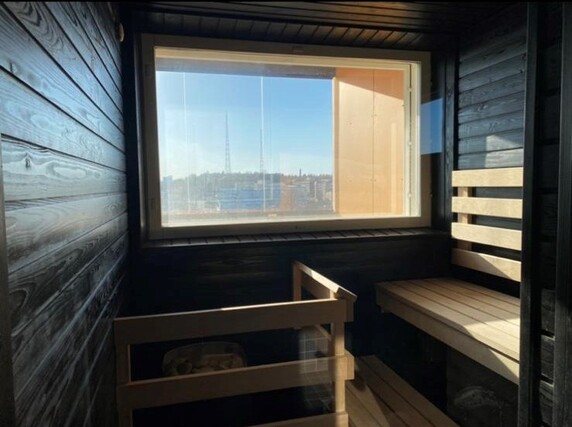 Rental Lahti Keskusta 1 room Taloyhtiön saunan parveke