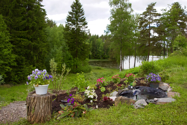 Vuokra-asunto Tampere Terälahti Kaksio Takapihalta näkymä Näsijärvelle.