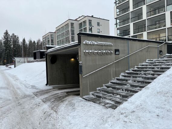 Autohallipaikka Tampere Niemenranta