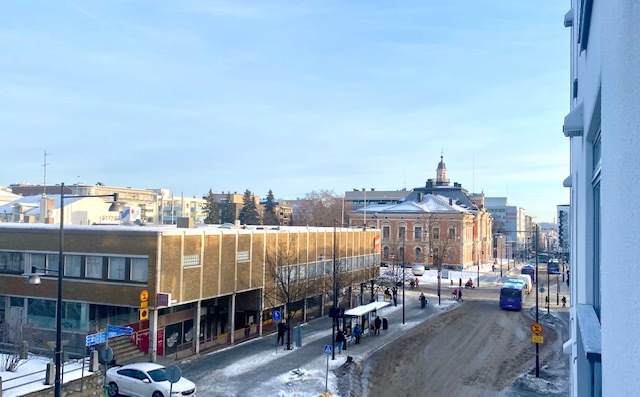 Vuokra-asunto Kuopio Keskusta Yksiö Torille kivenheitto ja kaupungintalo näkyy ikkunasta