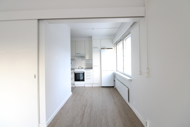 Rentals: Helsinki Kannelmäki, 4h+k+kh, 4 rooms, block of flats, 1,320, €/m,  1396830 - For rent 