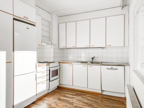 Rentals: Espoo Leppävaara, 2h+k+vh+kph+s+parveke, 2 rooms, block of flats,  925, €/m, 1408331 - For rent 