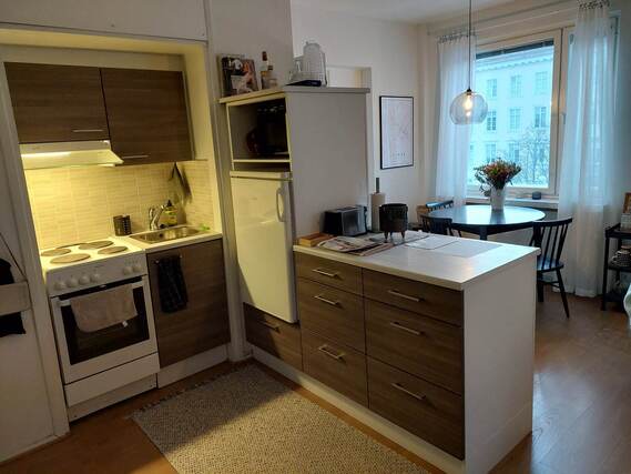 Rentals: Jyväskylä Keskusta, 2h + kt + kph + lasitettu parveke, 2 rooms,  block of flats, 630, €/m, 1409886 - For rent 