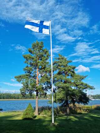 Vuokra-asunto Kirkkonummi Sarvvik 5 + Kesän tuulahdus, juhannus.