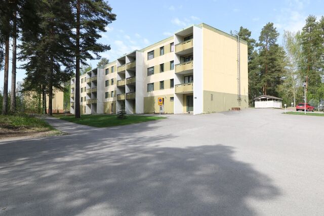 Rental Savonlinna Inkerinkylä 1 room Julkisivu parkkipaikalta