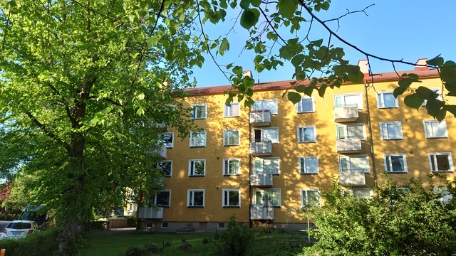 Vuokra-asunto Turku Kastu Yksiö Raunistulan rajalla olevan yhtiön lähiympäristö on puistomainen ja lähialueelta löytyvät kaikki palvelut ja 24/7 Prisma