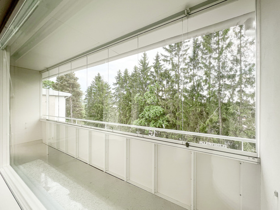 Vuokra-asunto Vantaa Jokiniemi 4 huonetta Upea ylimmän kerroksen läpitalon koti rauhallisella sijainnilla!