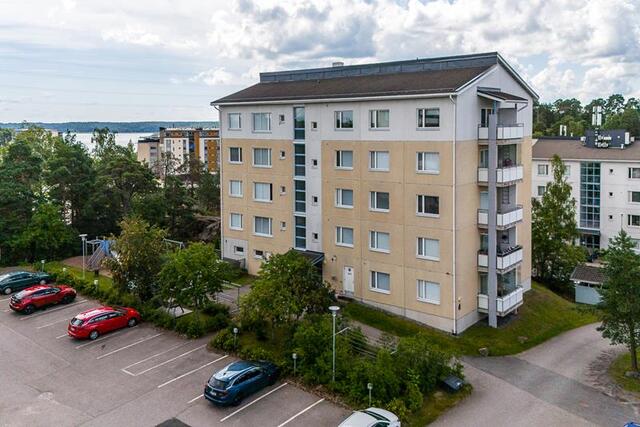 Right of occupancy apartment Naantali  4 rooms