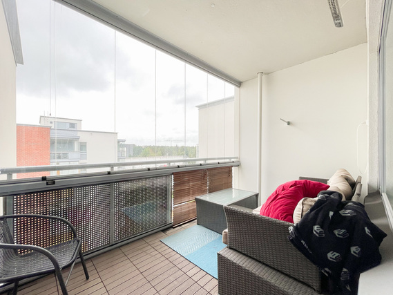 Rental Espoo Olari 3 rooms Ylimmän 6. kerroksen tyylikäs parvekkeellinen ja saunallinen kolmio, viihtyisällä sijainnilla!