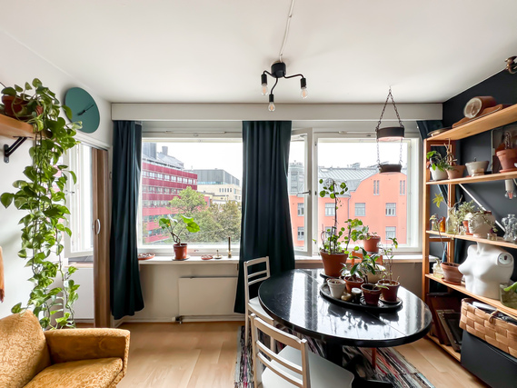 Rental Helsinki Alppiharju 1 room Tunnelmallinen koti loistavien liikenneyhteyksien varrella!