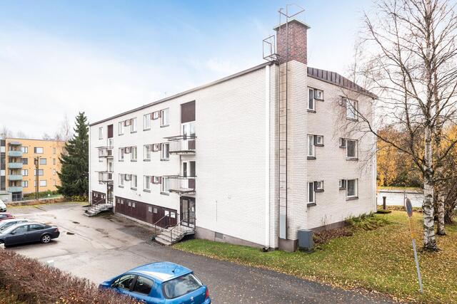 Rental Jyväskylä Aholaita 2 rooms Julkisivu sisäpihan puolelta