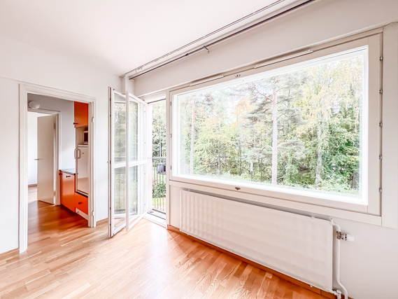 Rental Helsinki Munkkivuori 2 rooms Toisen kerroksen valoisa kaksio, vehreässä asuinympäristössä.