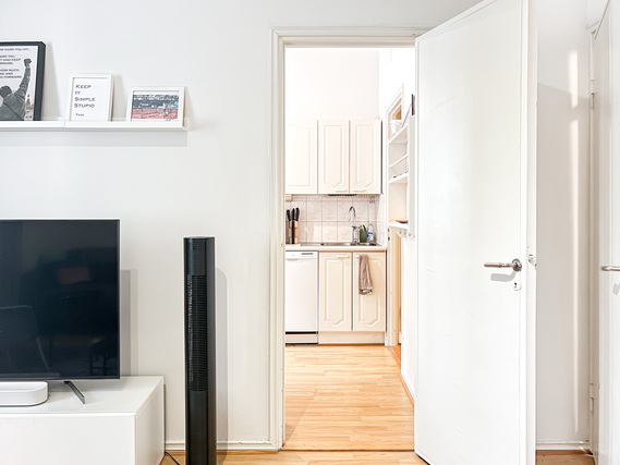 Rental Helsinki Töölö 1 room Valoisa koti keskeisellä sijainnilla!