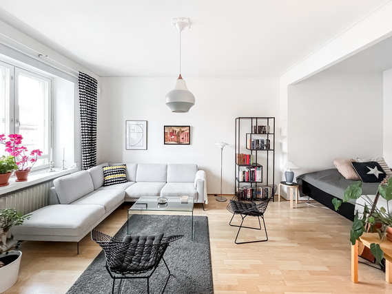 Rental Helsinki Etu-Töölö 2 rooms Upea ylimmän kerroksen koti keskeisellä sijainnilla ja loistavalla pohjaratkaisulla!