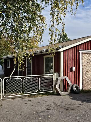 Rental Savonlinna Kellarpelto 5 + Julkisivu tielle päin