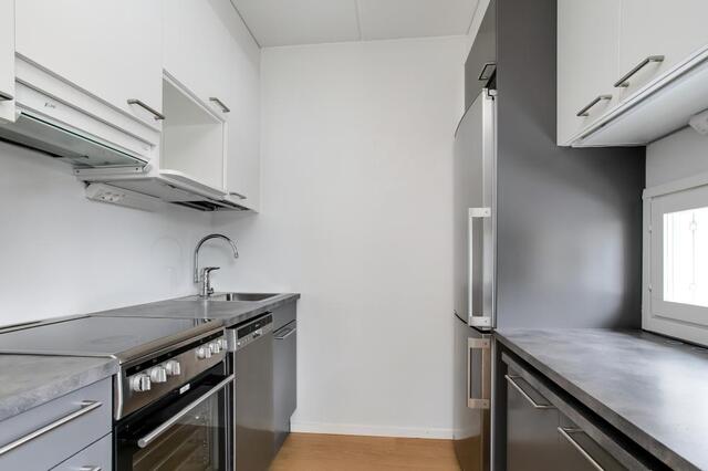 Vuokra-asunto Helsinki Pitäjänmäki Yksiö Keittiö