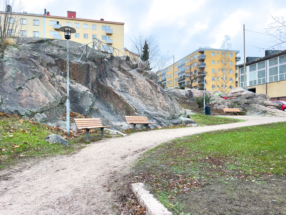 Vuokra-asunto Helsinki Kallio Yksiö Seitsemännen kerroksen hienoissa maisemissa oleva tilava kaupunkikoti loistavalla sijainnilla!